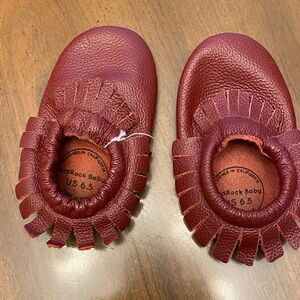 Birdrock baby magenta moccasins